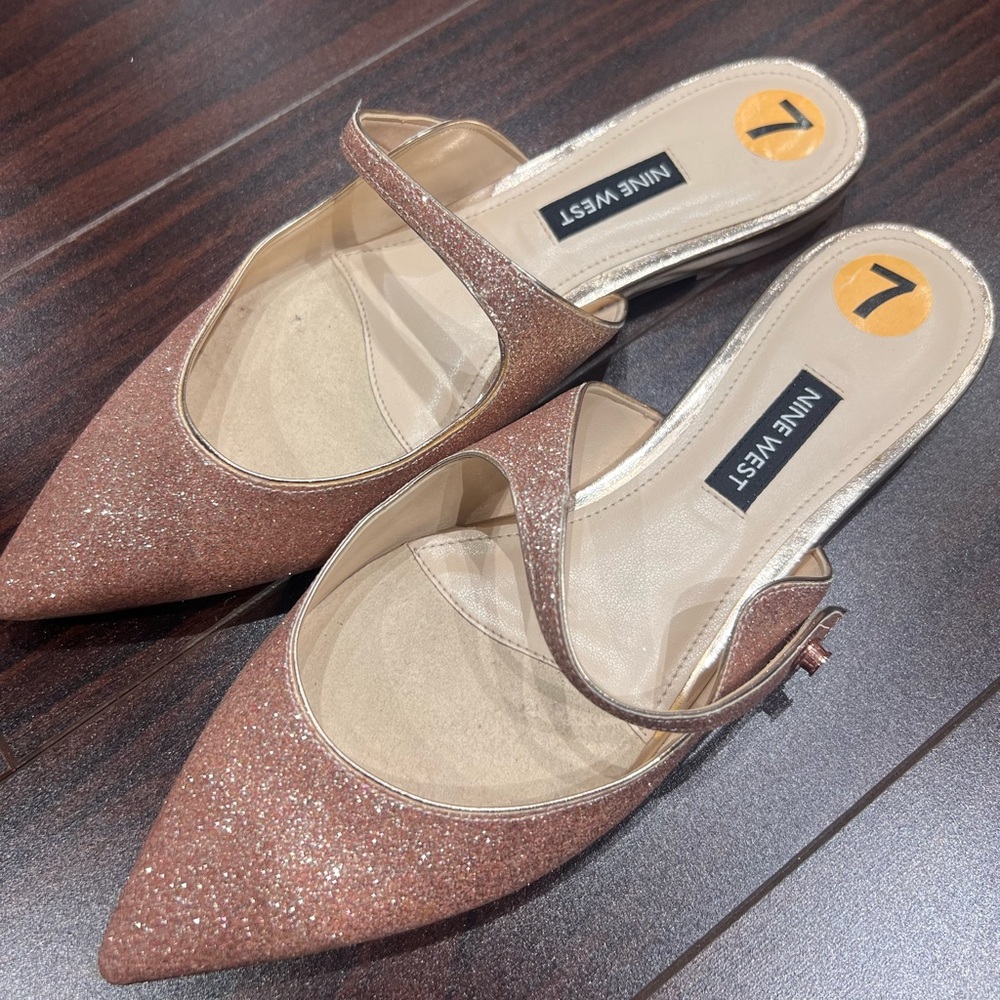 NINE WEST ROSE GOLD SPARKLY SLIP ON FLATS SIZE 7 BRAND NEW